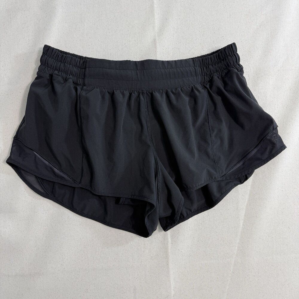 Lululemon Hotty Hot Shorts Black Size 10 Women 2.5”